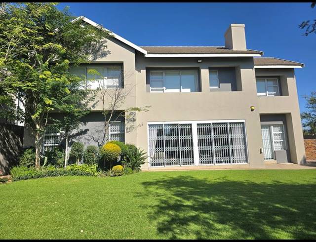4 BEDROOM PROPERTY TO RENT IN WATERKLOOF HEIGHTS